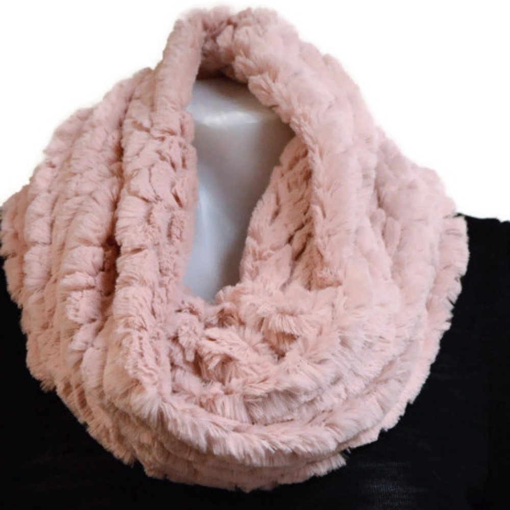 Rosé Fur Scarf